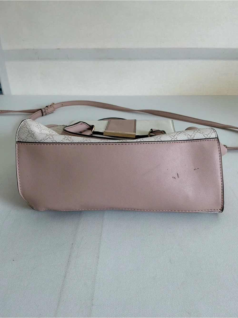 Nine West features brand